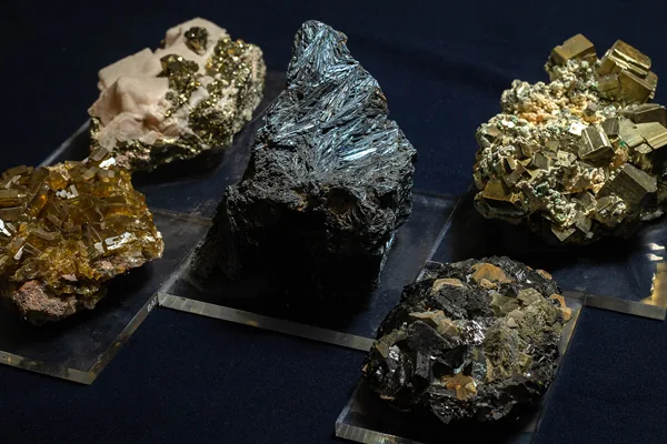 principales minerales del Perú
